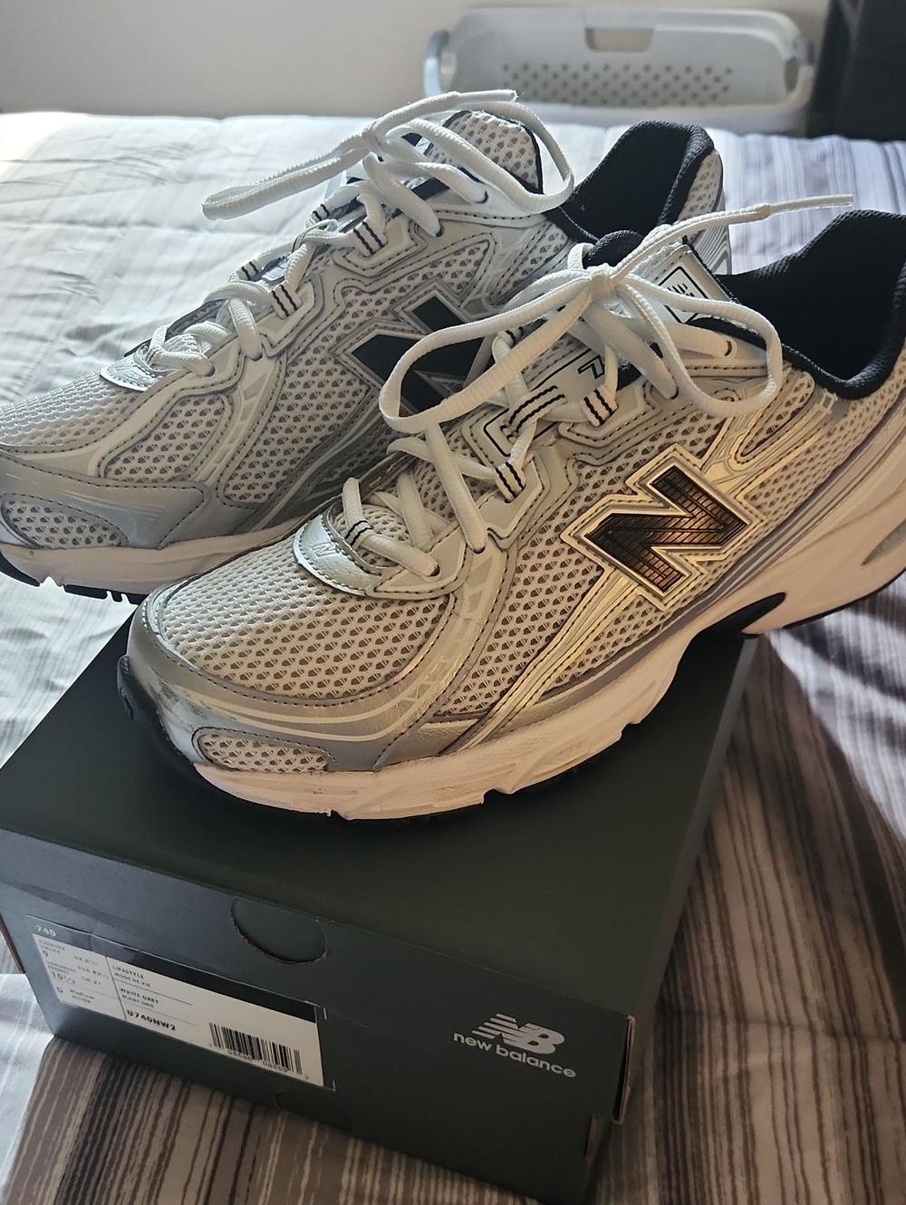 New Balance White and Silver Men's Sneakers